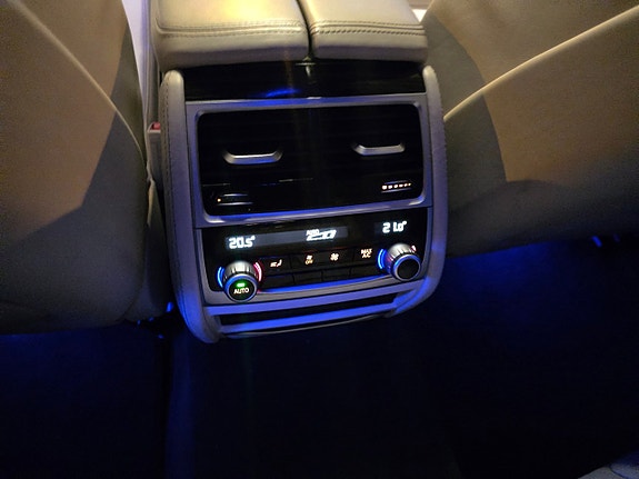BMW 740d 17 of 30