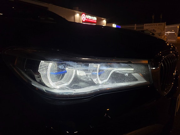 BMW 740d 21 of 30