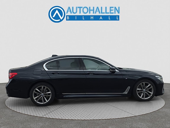 BMW 740d 4 of 5