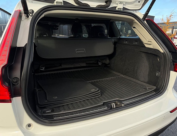 Volvo V60 27 of 27