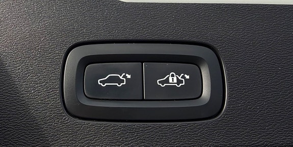 Volvo V60 23 of 27