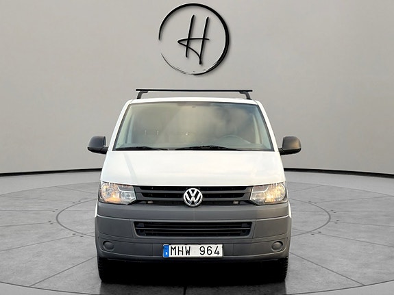 Volkswagen Transporter 3 of 5