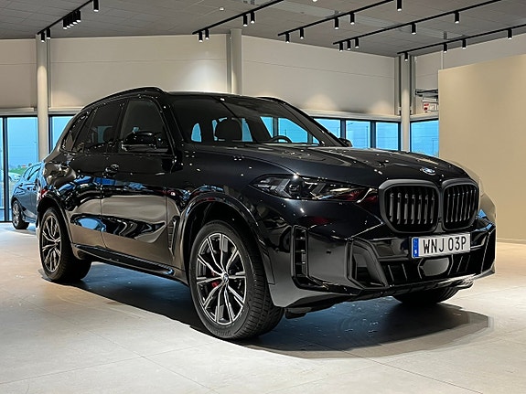 BMW X5 3 of 5