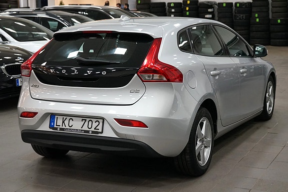 Volvo V40 5 of 24