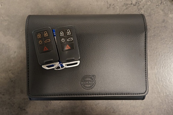 Volvo V40 19 of 24