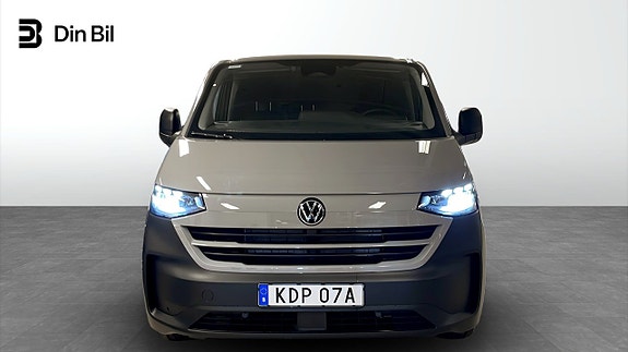 Volkswagen Transporter 4 of 5