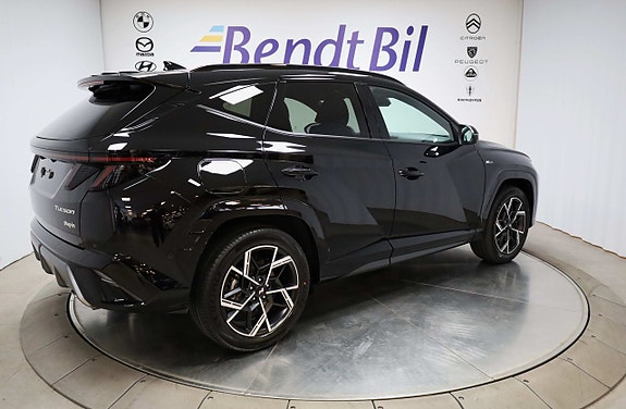 Hyundai Tucson 13 of 25