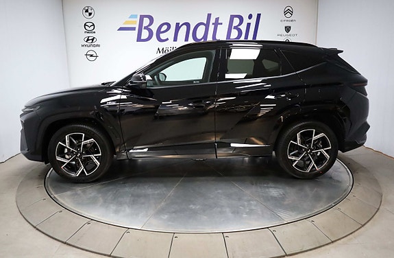 Hyundai Tucson 3 of 5