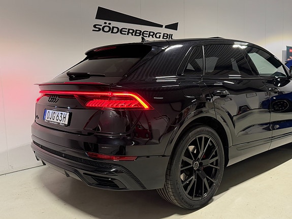 Audi Q8 26 of 27
