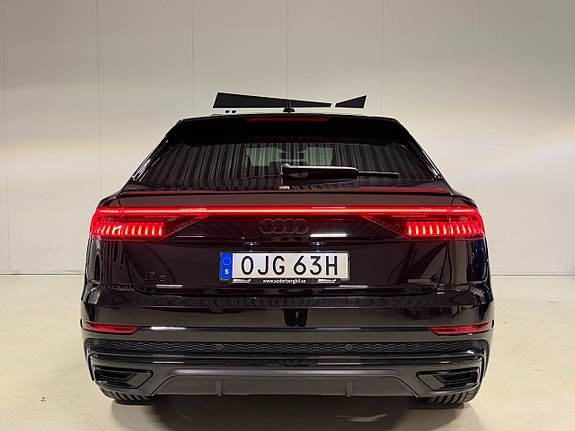 Audi Q8 24 of 27