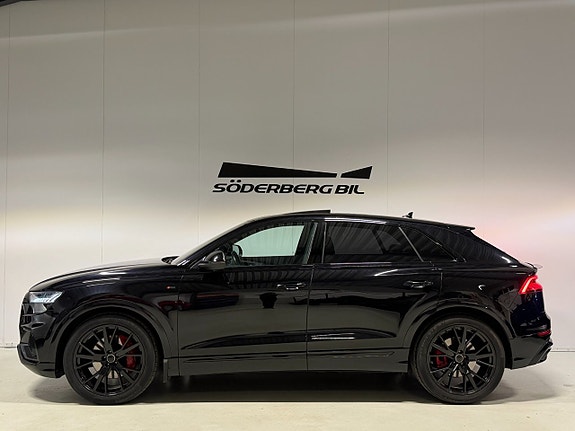 Audi Q8 4 of 27