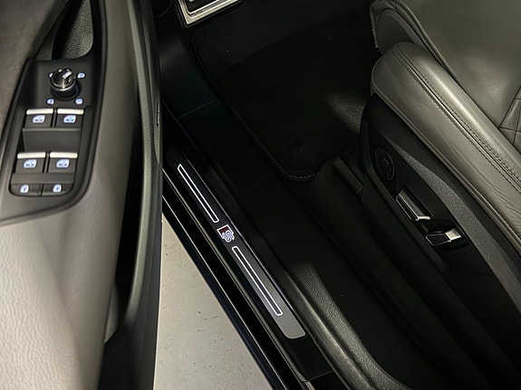 Audi Q8 5 of 27