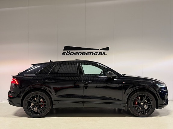 Audi Q8 17 of 27