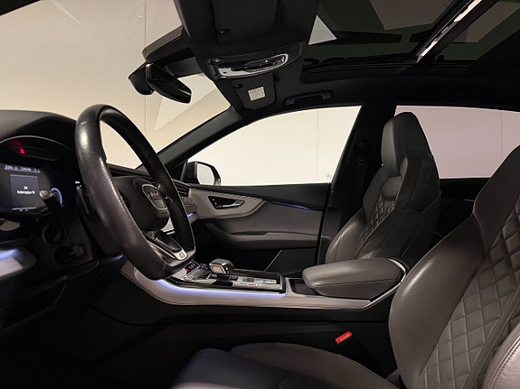 Audi Q8 7 of 27