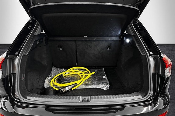 Audi Q4 e-tron 13 of 15