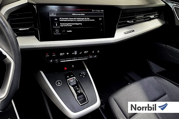 Audi Q4 e-tron 11 of 15