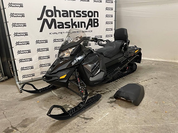 Ski-Doo Renegade 900 ACE -18