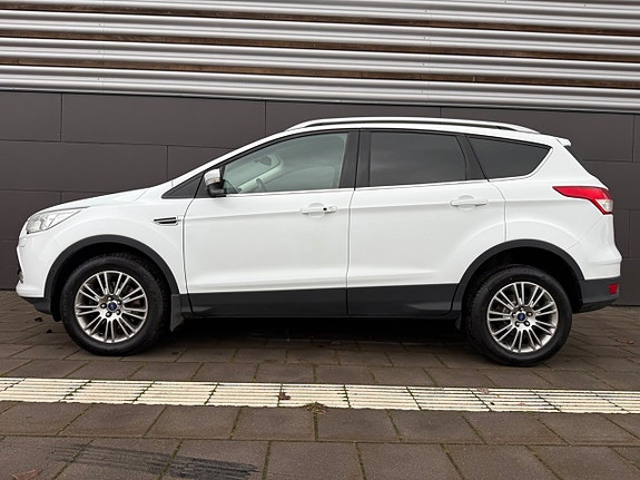 Ford Kuga 2 of 5