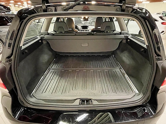 Volvo V70 7 of 7