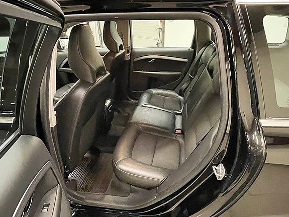 Volvo V70 5 of 5
