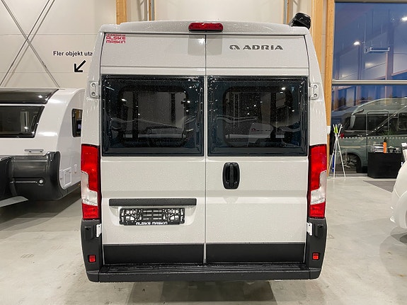 Adria Twin 640 SGX /Automat /höj & sänkbar säng/Multimedia/ 3 of 22