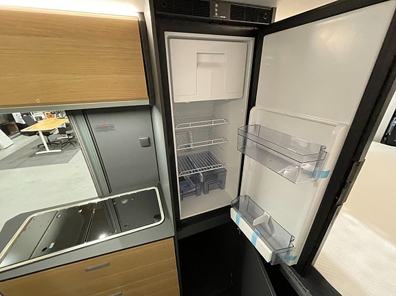 Adria Twin 640 SGX /Automat /höj & sänkbar säng/Multimedia/ 17 of 22
