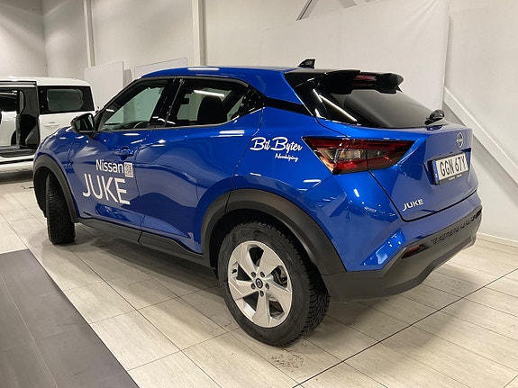 Nissan Juke 2 of 5
