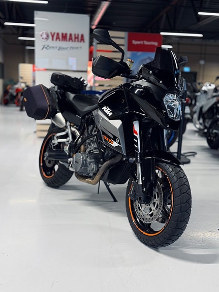 KTM 990 SMT
