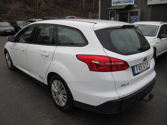 Ford Focus 5 of 5