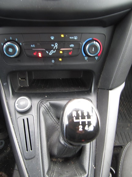 Ford Focus 10 of 18