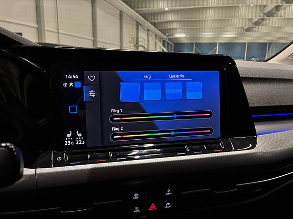 Volkswagen Golf Alltrack 22 of 28