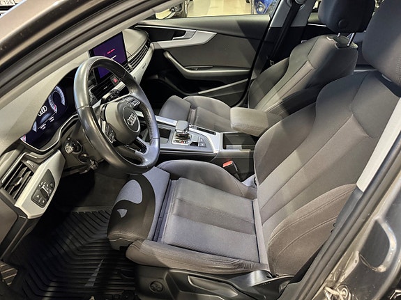 Audi A4 7 of 23