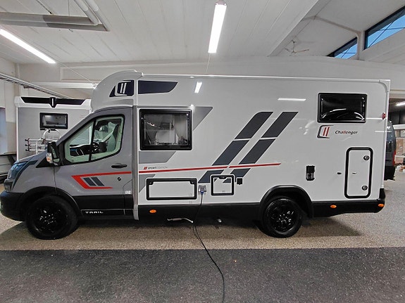 Challenger S217 Sport Edition Istället för plåtis. Långbäddar automat stort garage