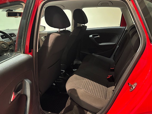 Volkswagen Polo 11 of 16