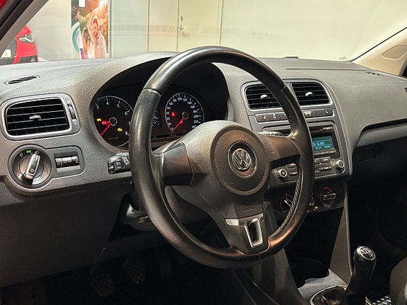 Volkswagen Polo 6 of 16