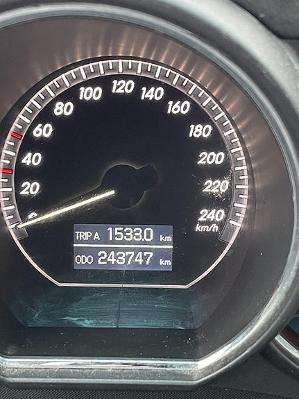 Lexus RX400h 3 of 5