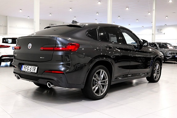 BMW X4 3 of 26