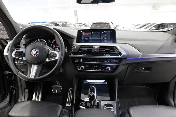 BMW X4 13 of 26