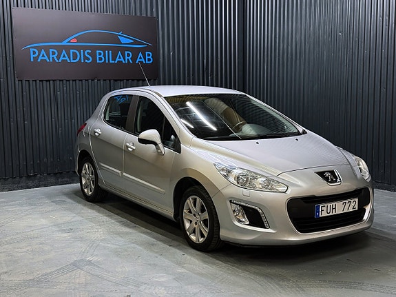 Peugeot 308 7 of 23