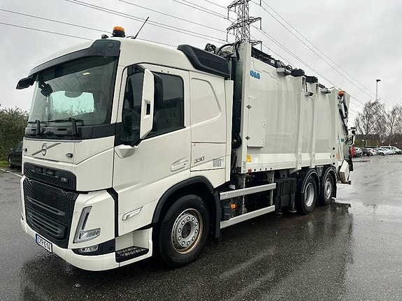 Volvo FM 330 Sopbil Molok med Kran
