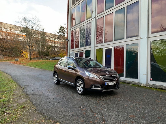 Peugeot 2008 3 of 5