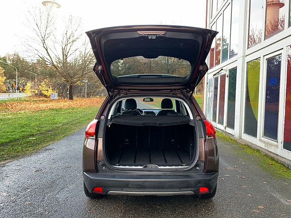 Peugeot 2008 29 of 29