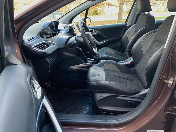 Peugeot 2008 15 of 29