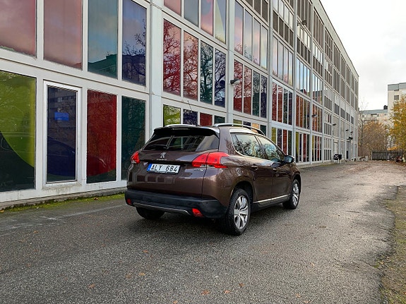Peugeot 2008 27 of 29