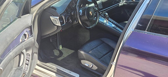 Porsche Panamera S 21 of 25