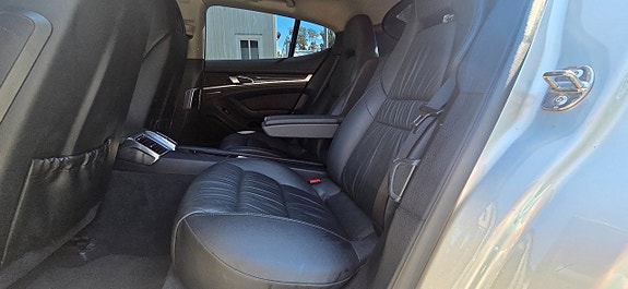 Porsche Panamera S 25 of 25