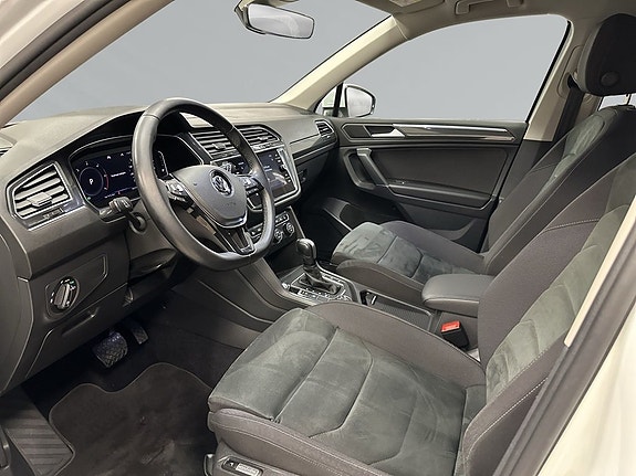 Volkswagen Tiguan Allspace 9 of 10