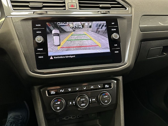 Volkswagen Tiguan Allspace 10 of 10