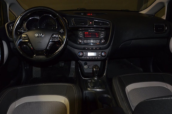 Kia Ceed 12 of 21