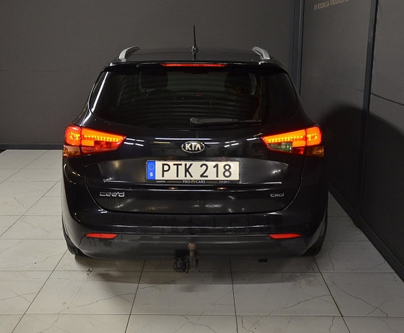 Kia Ceed 3 of 5